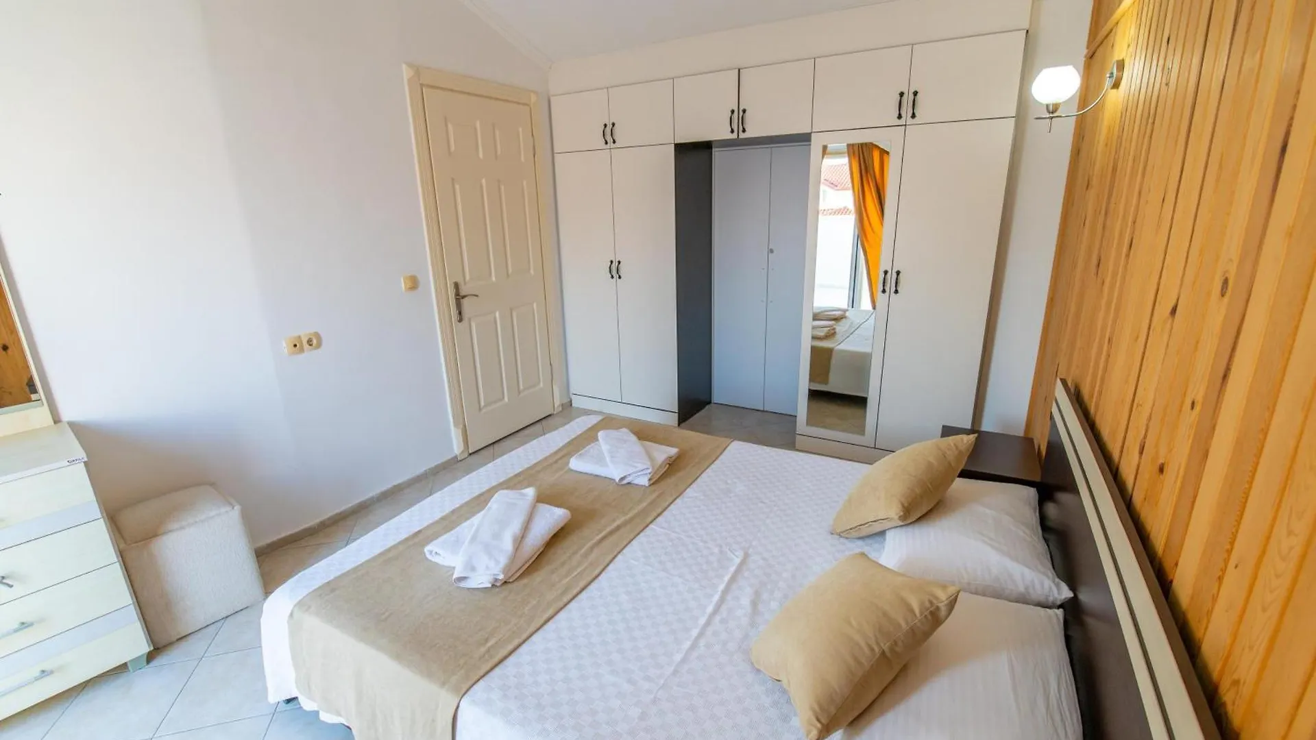 Aparthotel Sunset Beach Club Aqualettings Poseidon 7 Fethiye