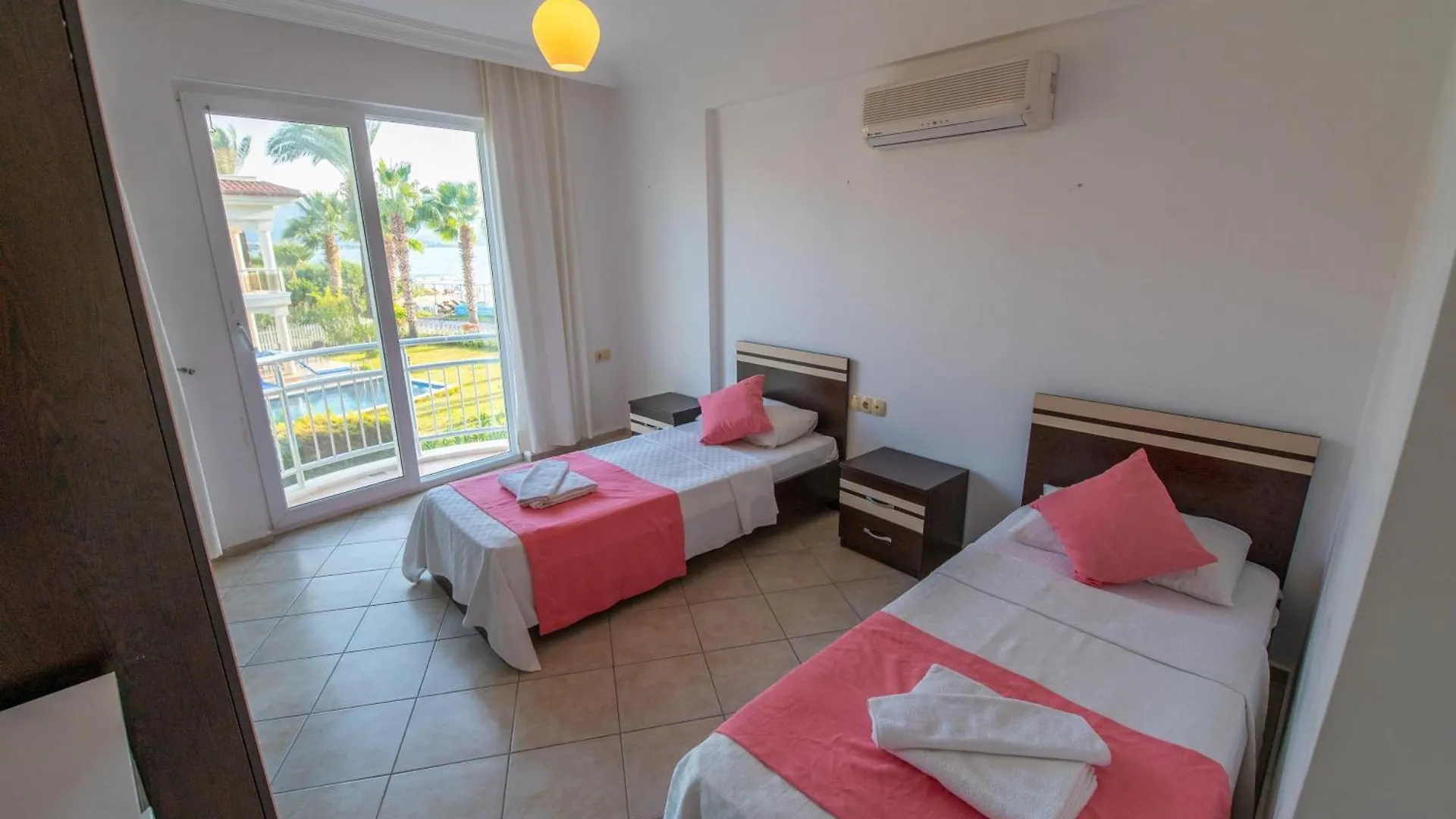 Aparthotel Sunset Beach Club Aqualettings Poseidon 7 Fethiye